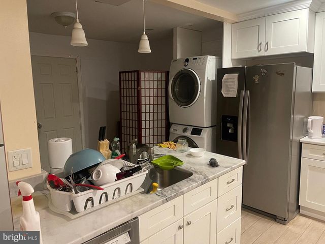 8910 CENTERWAY RD, Gaithersburg, MD 20879