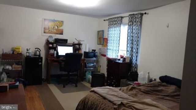 8910 CENTERWAY RD, Gaithersburg, MD 20879