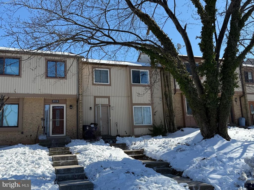 8910 CENTERWAY RD, Gaithersburg, MD 20879