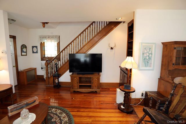 11 Highview Avenue, Callicoon, NY 12723