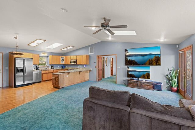 1100 Riverbanks Road, Grants Pass, OR 97527