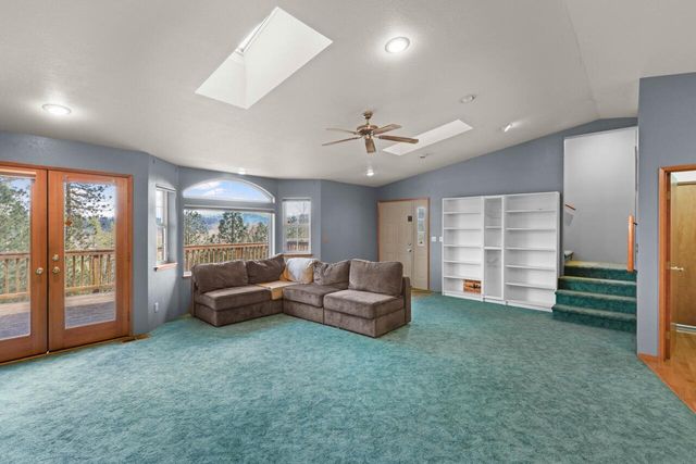 1100 Riverbanks Road, Grants Pass, OR 97527