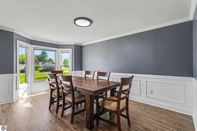 105 W Broomfield Road, Mt Pleasant, MI 48858