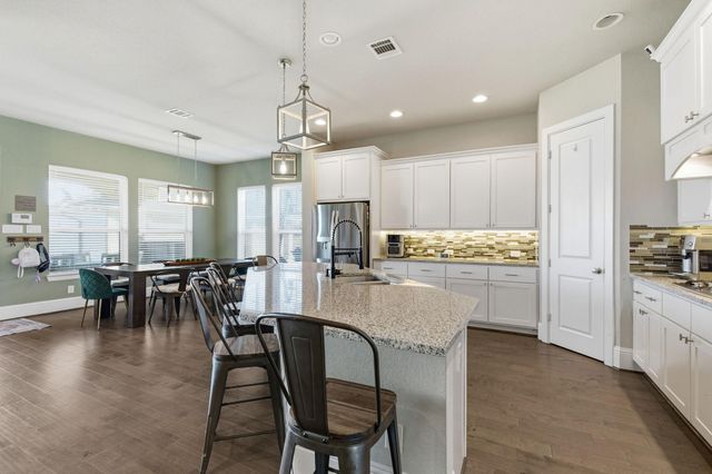 40664 Damuth Drive, Magnolia, TX 77354