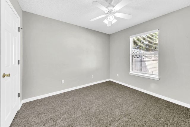 406 Hatchee Drive Drive, Crestview, FL 32536