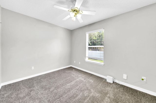 406 Hatchee Drive Drive, Crestview, FL 32536