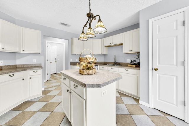 406 Hatchee Drive Drive, Crestview, FL 32536