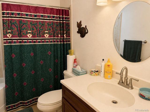 614 E Geddes Ave, Centennial, CO 80122