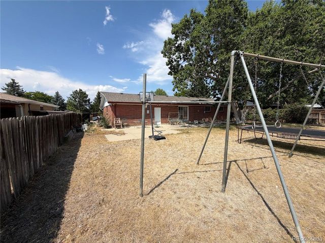 614 E Geddes Ave, Centennial, CO 80122