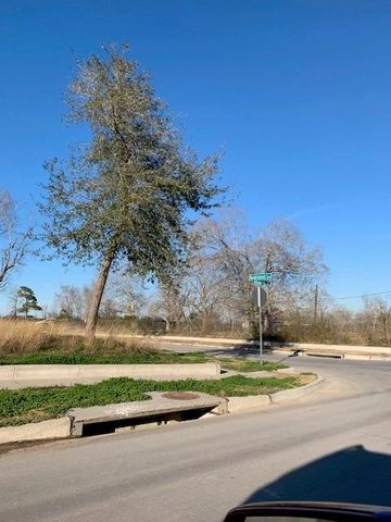 2722 E Almeda Genoa Road E, Houston, TX 77047