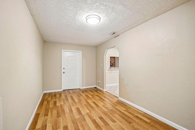 4202 Townes Forest Road, Friendswood, TX 77546