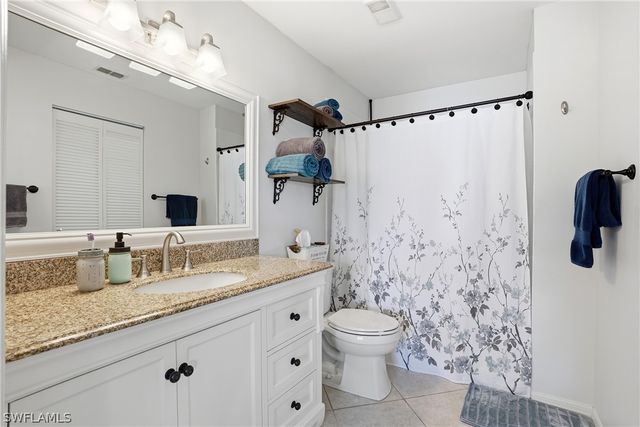 1140 Sarah Jean CIR C-205, Naples, FL 34110