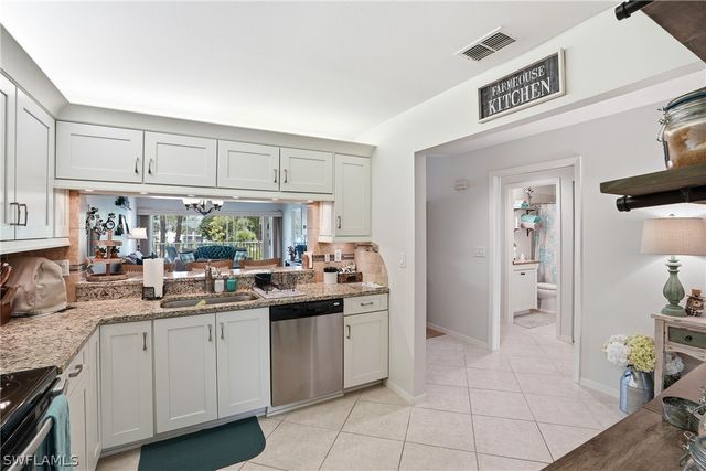 1140 Sarah Jean CIR C-205, Naples, FL 34110