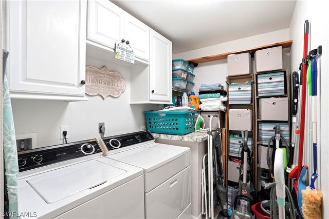 1140 Sarah Jean CIR C-205, Naples, FL 34110