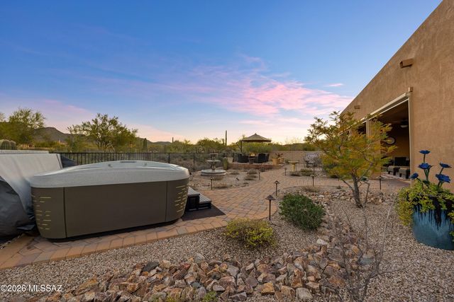 12505 N Faraway Wash Trail, Marana, AZ 85658