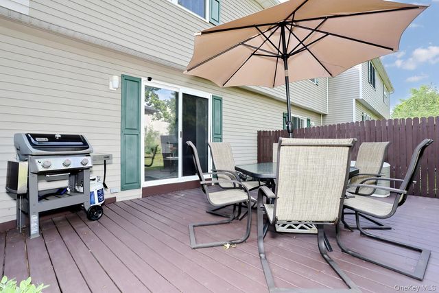 99 Boniface Drive 2D, Pine Bush, NY 12566
