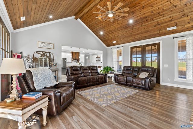 1755 Feemster Gap Road, Guntersville, AL 35976