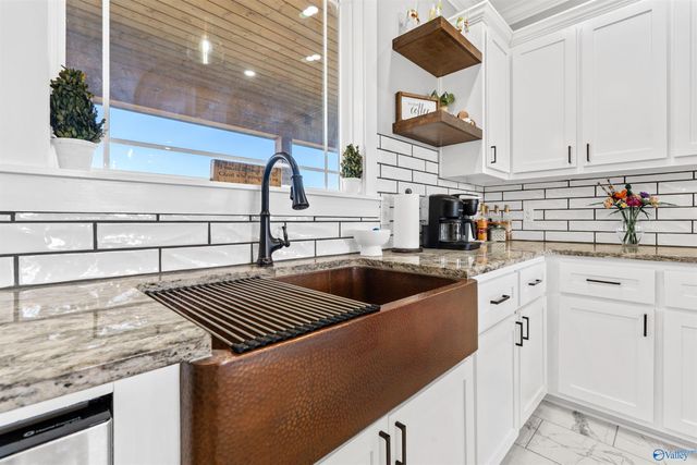 1755 Feemster Gap Road, Guntersville, AL 35976