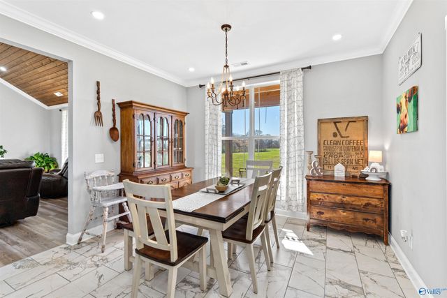 1755 Feemster Gap Road, Guntersville, AL 35976