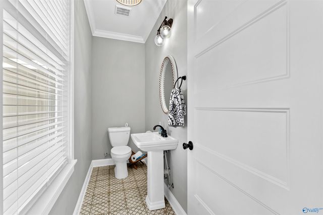 1755 Feemster Gap Road, Guntersville, AL 35976