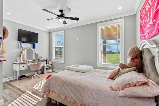 1755 Feemster Gap Road, Guntersville, AL 35976