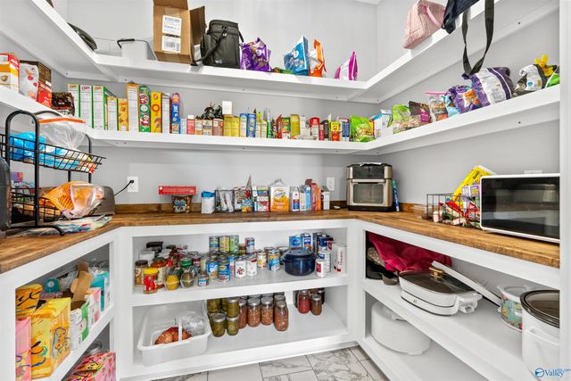 1755 Feemster Gap Road, Guntersville, AL 35976