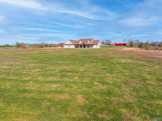 1755 Feemster Gap Road, Guntersville, AL 35976