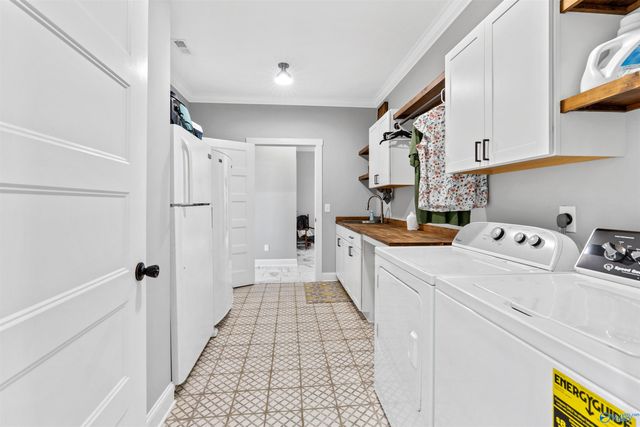 1755 Feemster Gap Road, Guntersville, AL 35976