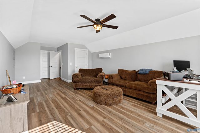 1755 Feemster Gap Road, Guntersville, AL 35976