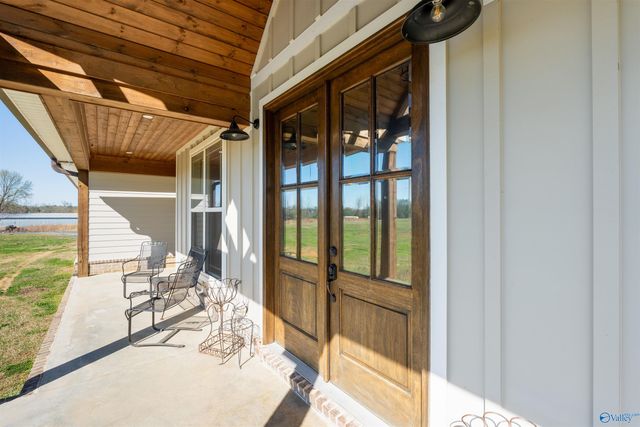 1755 Feemster Gap Road, Guntersville, AL 35976