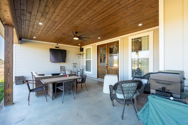 1755 Feemster Gap Road, Guntersville, AL 35976