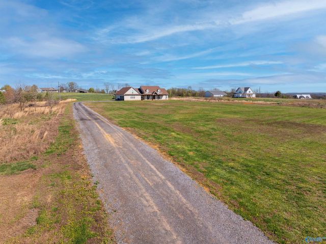 1755 Feemster Gap Road, Guntersville, AL 35976