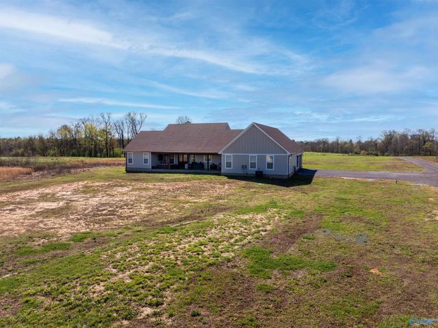 1755 Feemster Gap Road, Guntersville, AL 35976