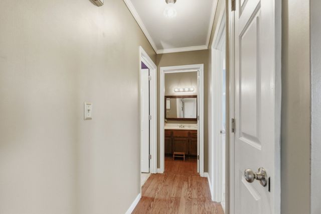 4004 S Breckenridge Ct, Springfield, TN 37172