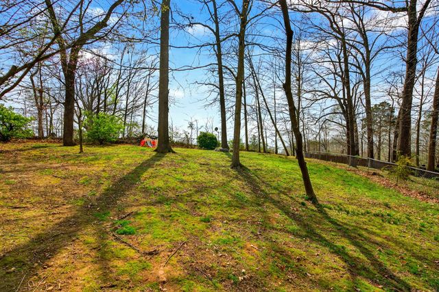 4004 S Breckenridge Ct, Springfield, TN 37172