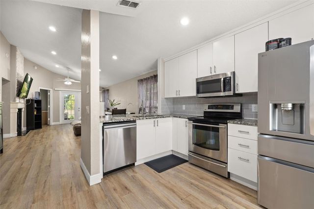 6613 CHANTRY STREET, Orlando, FL 32835