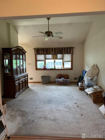 205 Fleet Avenue, Edison, NJ 08820
