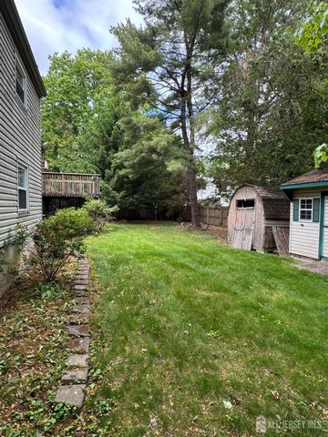 205 Fleet Avenue, Edison, NJ 08820