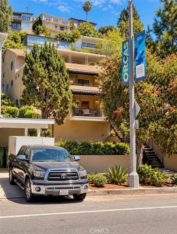 1825 N Easterly Terrace, Silver Lake, CA 90026 — exterior