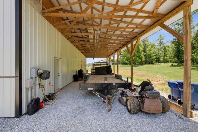 3776 Kentucky 790, Bronston, KY 42518