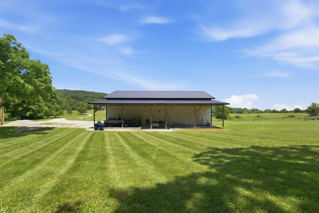 3776 Kentucky 790, Bronston, KY 42518