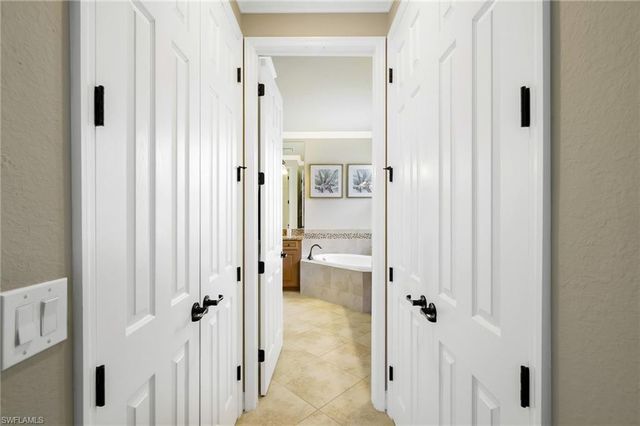 28522 Westmeath CT, Bonita Springs, FL 34135
