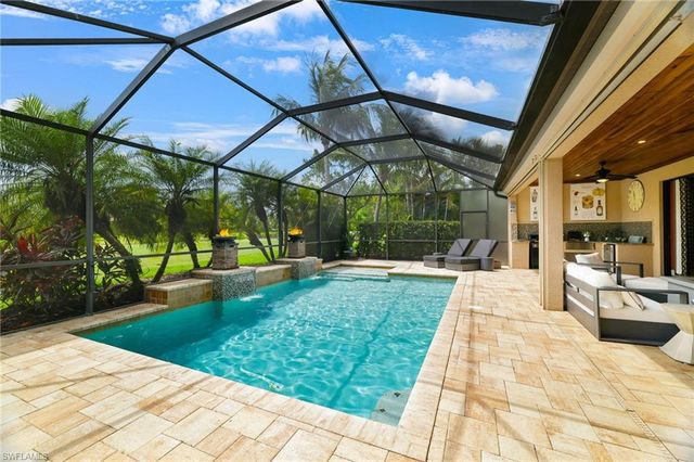 28522 Westmeath CT, Bonita Springs, FL 34135