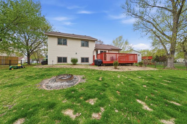 2529 Edinbrook Terrace, Brooklyn Park, MN 55443