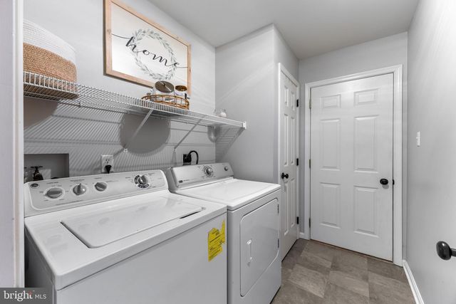 200 DOUBLETREE PL, Port Matilda, PA 16870