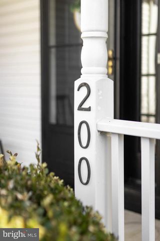 200 DOUBLETREE PL, Port Matilda, PA 16870