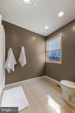 200 DOUBLETREE PL, Port Matilda, PA 16870