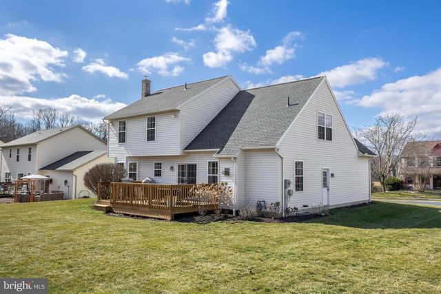 200 DOUBLETREE PL, Port Matilda, PA 16870