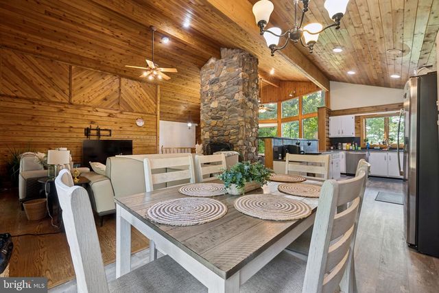10904 MANLEY RD, Nokesville, VA 20181