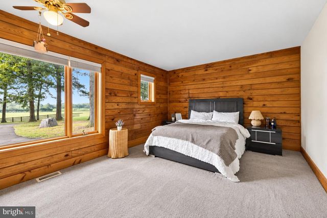 10904 MANLEY RD, Nokesville, VA 20181